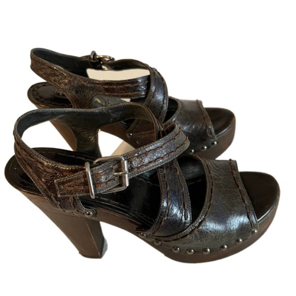 Prada distressed leather, wood platform/heel shoes Size 5 - Picture 7 of 10